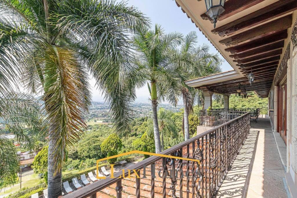 Lujosa Casa, Espectacular Vista Y Alberca Para 20 Personas Cuernavaca Exteriör bild